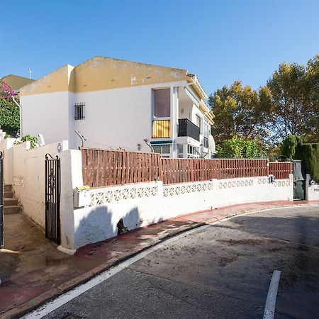 Malagasuite Bungalow Pool Benalmádena Extérieur photo