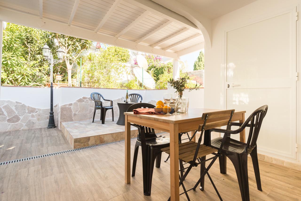Malagasuite Bungalow Pool Benalmádena Extérieur photo