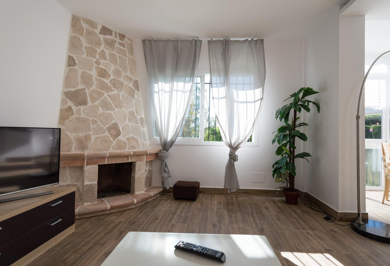 Malagasuite Bungalow Pool Benalmádena Extérieur photo