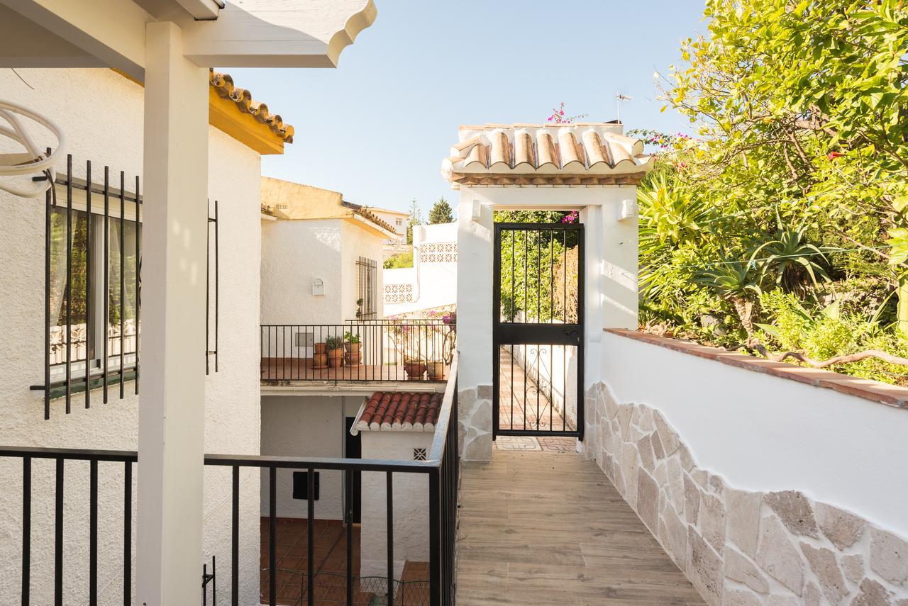 Malagasuite Bungalow Pool Benalmádena Extérieur photo
