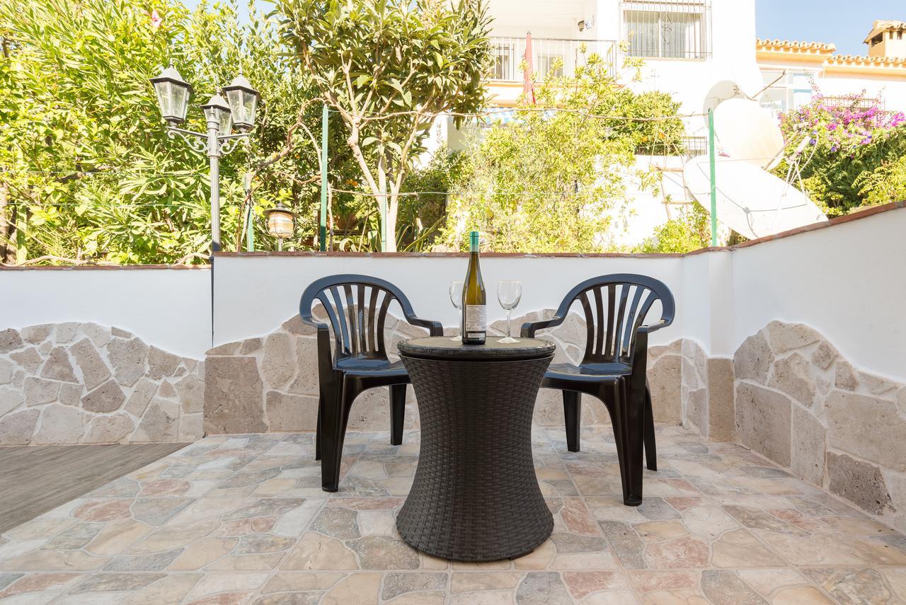Malagasuite Bungalow Pool Benalmádena Extérieur photo